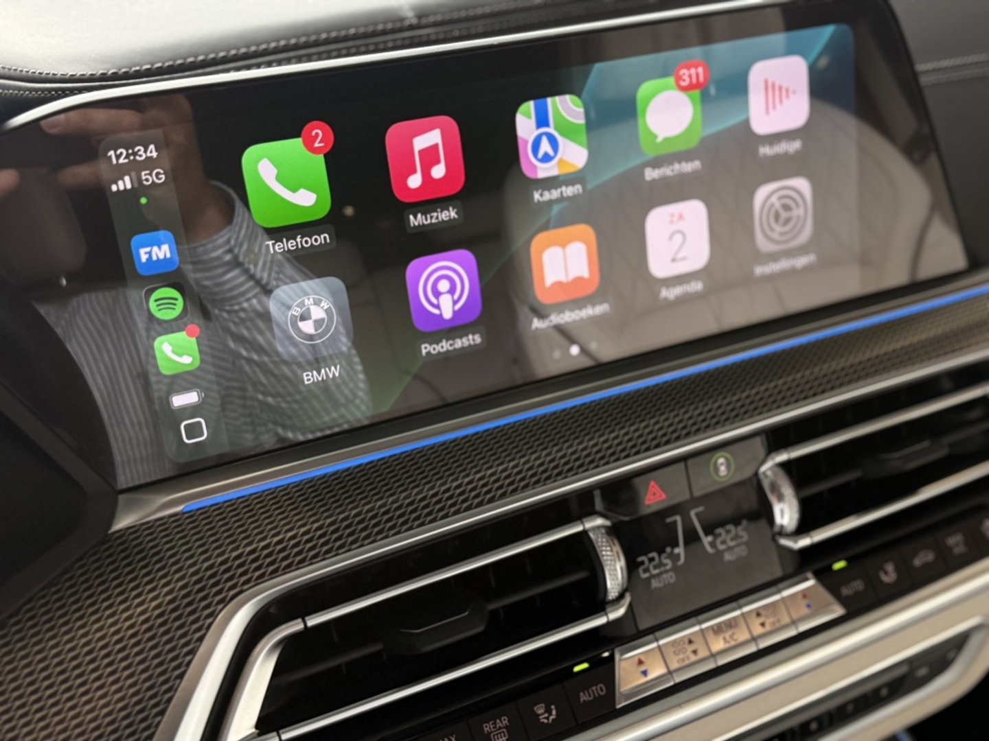 BMW X5 xDrive45e 394PK High Exec. M-Individual / carbon / Laser / 360°