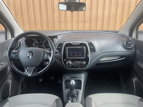 Renault Captur 0.9 TCe Dynamique | Trekhaak | Bluetooth | Airconditioning | Parkeersensoren | Keyless | 17'' Lichtmetaal | USB |
