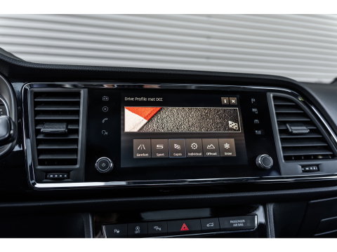 CUPRA Ateca 2.0 TSI 4DRIVE PANO BEATS VIRTUAL TREKHAAK