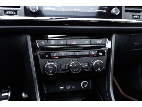 CUPRA Ateca 2.0 TSI 4DRIVE PANO BEATS VIRTUAL TREKHAAK