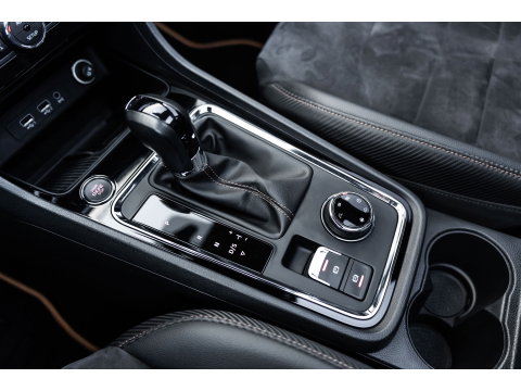 CUPRA Ateca 2.0 TSI 4DRIVE PANO BEATS VIRTUAL TREKHAAK
