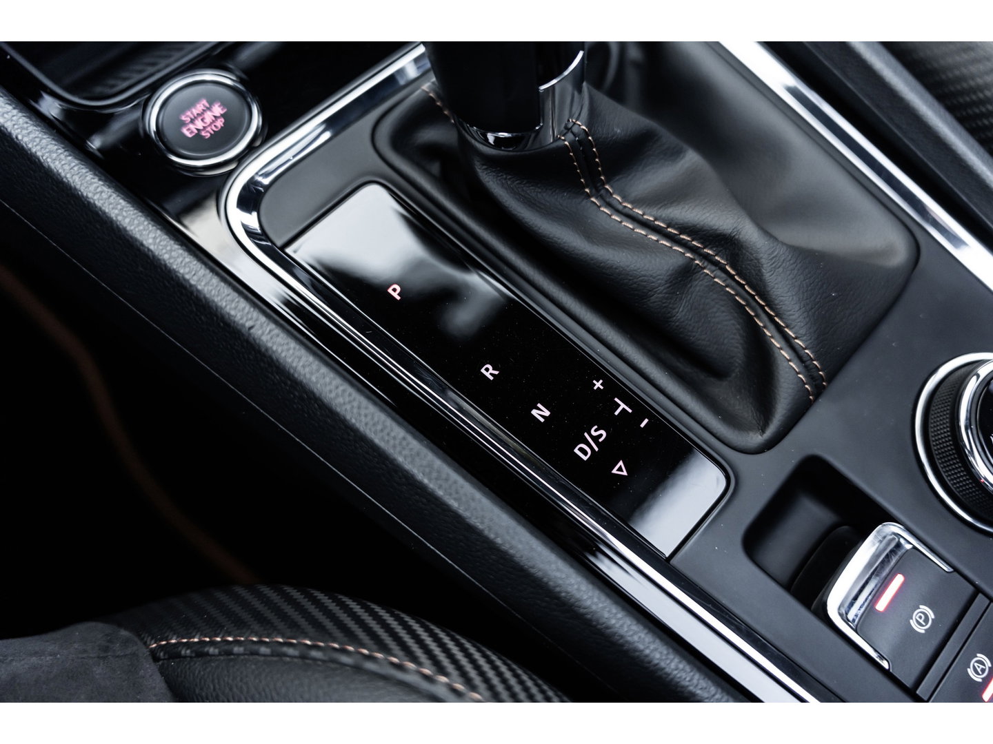 CUPRA Ateca 2.0 TSI 4DRIVE PANO BEATS VIRTUAL TREKHAAK