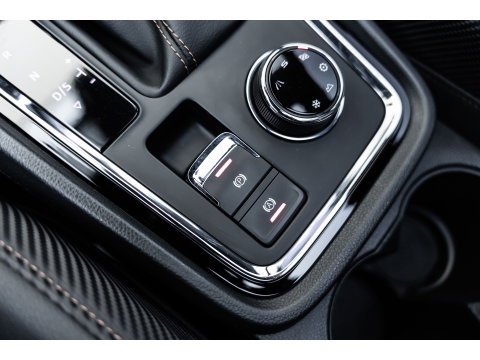 CUPRA Ateca 2.0 TSI 4DRIVE PANO BEATS VIRTUAL TREKHAAK