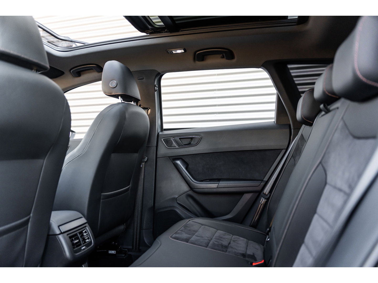 CUPRA Ateca 2.0 TSI 4DRIVE PANO BEATS VIRTUAL TREKHAAK
