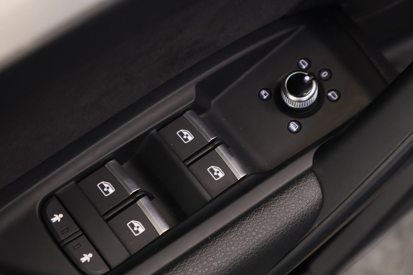Audi Q5 50 TFSI e quattro S edition B&O Verw Achterbank ACC PDC 24 Maanden garantie* (Vraag naar de voorwaarden)
