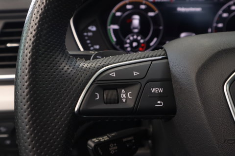 Audi Q5 50 TFSI e quattro S edition B&O Verw Achterbank ACC PDC 24 Maanden garantie* (Vraag naar de voorwaarden)