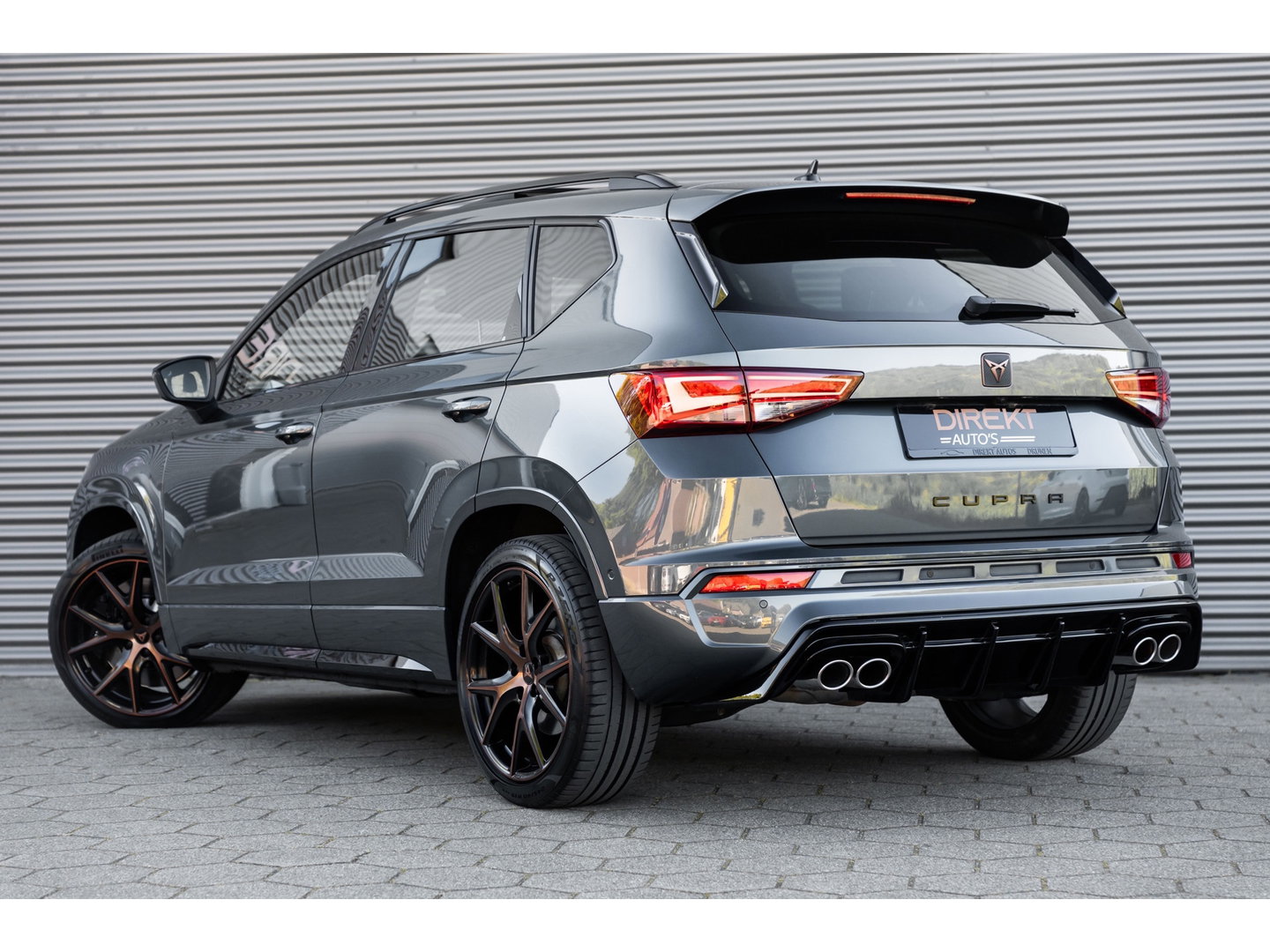 CUPRA Ateca 2.0 TSI 4DRIVE PANO BREMBO BEATS VIRTUAL CAMERA