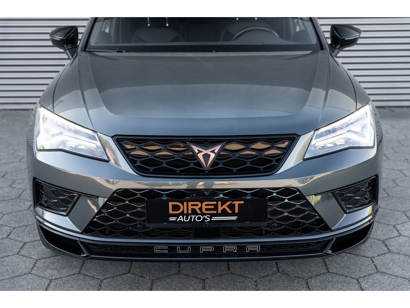 CUPRA Ateca 2.0 TSI 4DRIVE PANO BREMBO BEATS VIRTUAL CAMERA