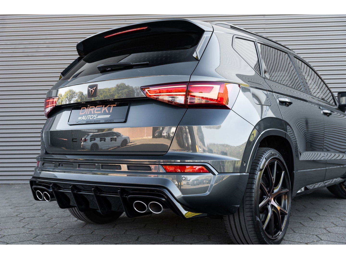 CUPRA Ateca 2.0 TSI 4DRIVE PANO BREMBO BEATS VIRTUAL CAMERA