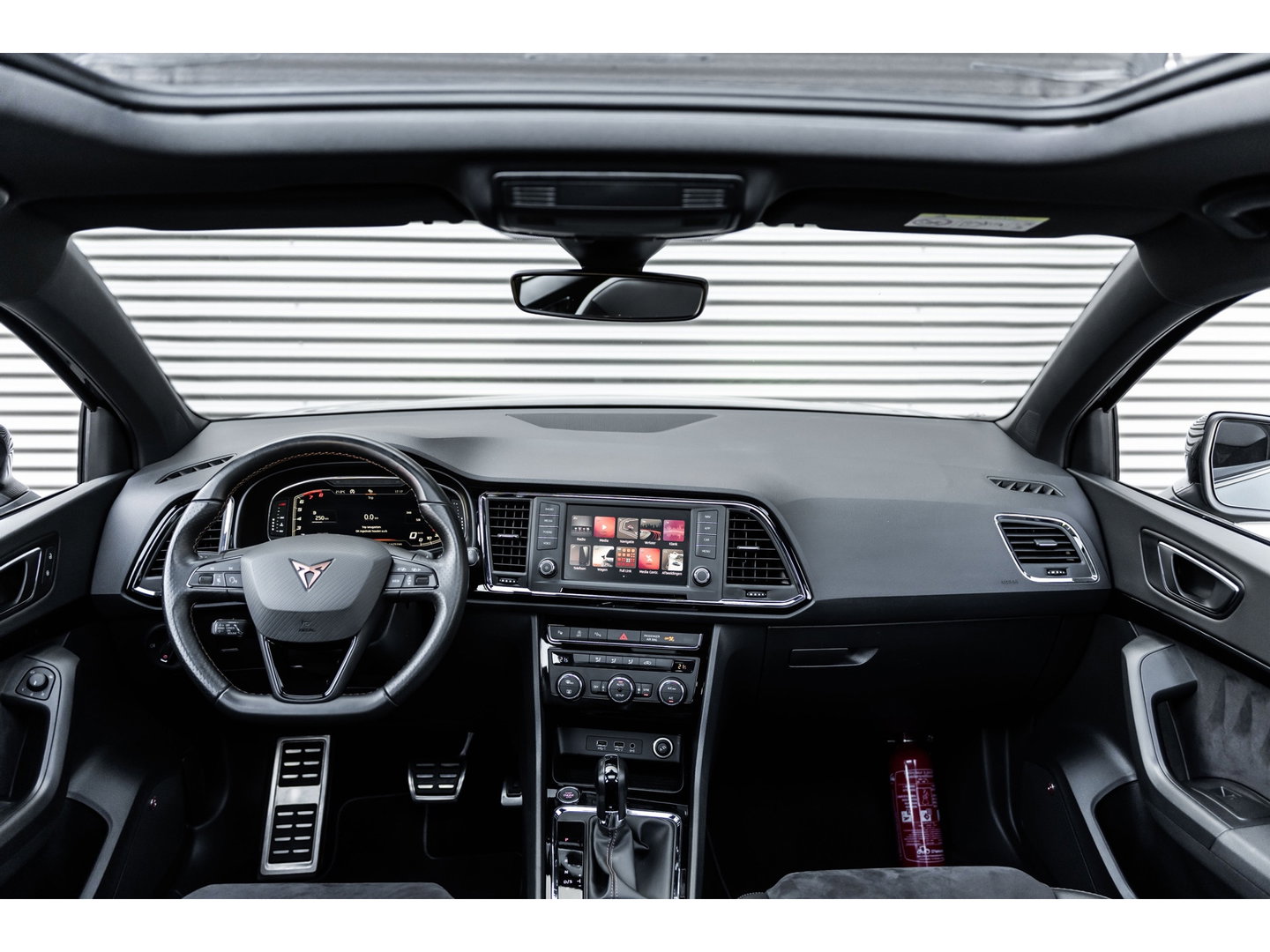 CUPRA Ateca 2.0 TSI 4DRIVE PANO BREMBO BEATS VIRTUAL CAMERA