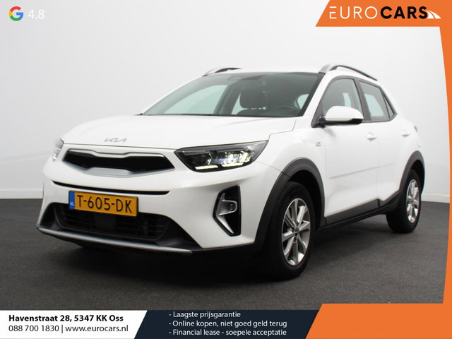 Kia Stonic - 1.0 T-GDi MHEV DynamicLine Trekhaak Camera Parkeer sensoren Navigatie Apple Carplay/Android Auto Climate Control Cruise Control Parkeer sensoren Lichtmetalen Velgen