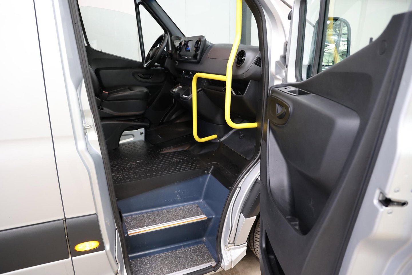 Mercedes-Benz Sprinter 314 CDI ROLSTOEL 9 PERS BIERMAN OMBOUW