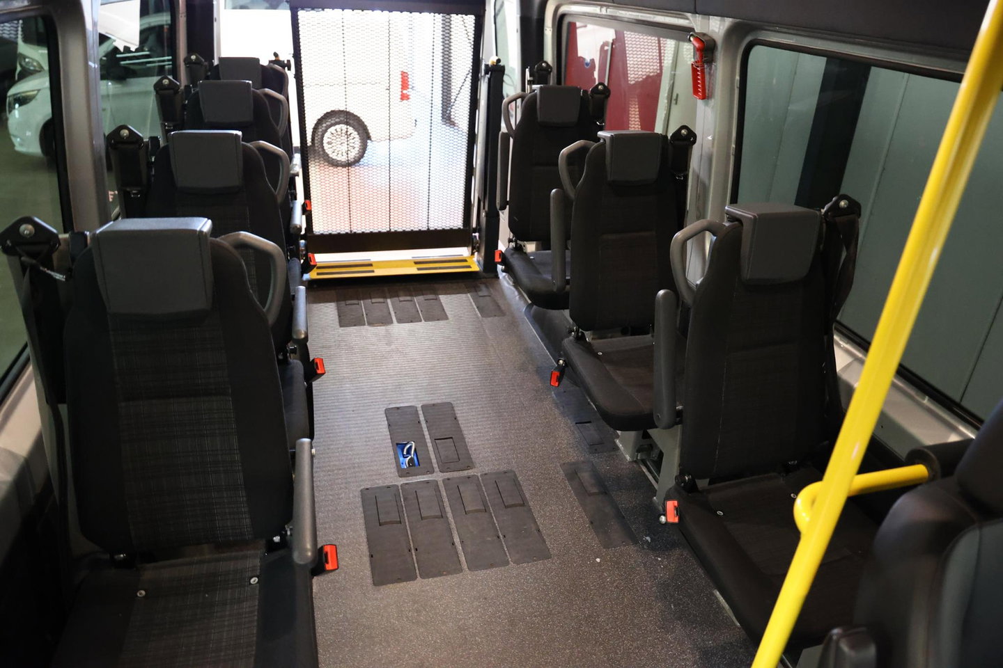 Mercedes-Benz Sprinter 314 CDI ROLSTOEL 9 PERS BIERMAN OMBOUW