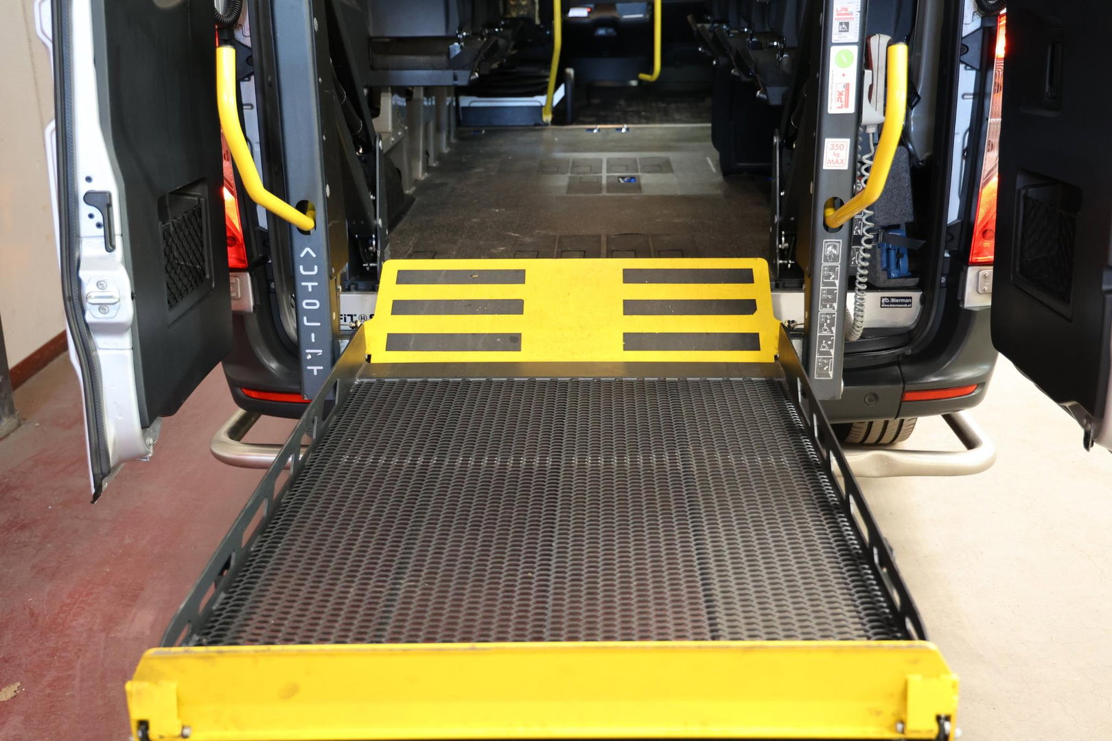 Mercedes-Benz Sprinter 314 CDI ROLSTOEL 9 PERS BIERMAN OMBOUW