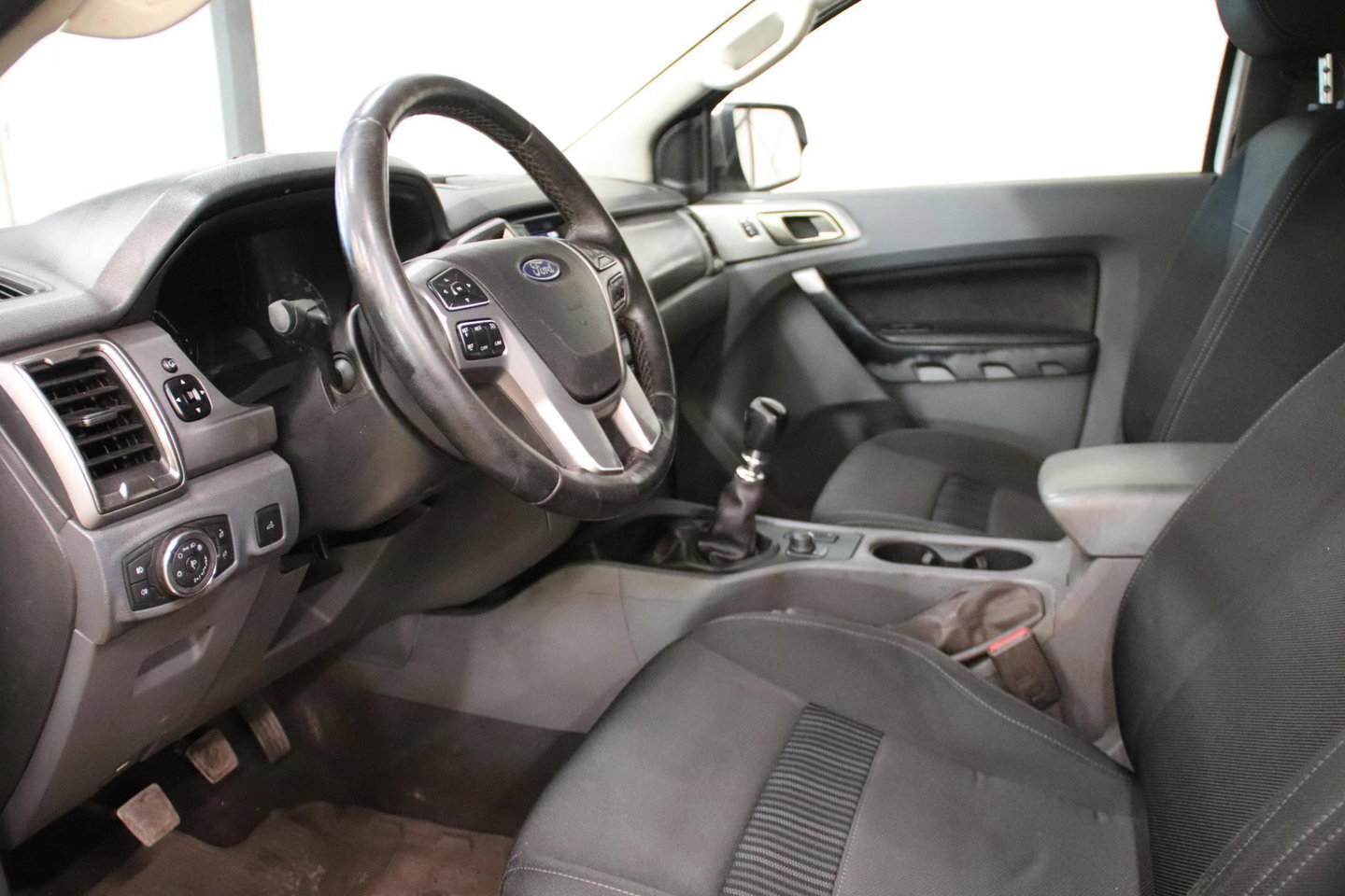 Ford Ranger 2.2 TDCi 160PK 3500KG TREKVERMOGEN TREKHAAK Handgeschakeld Euro6
