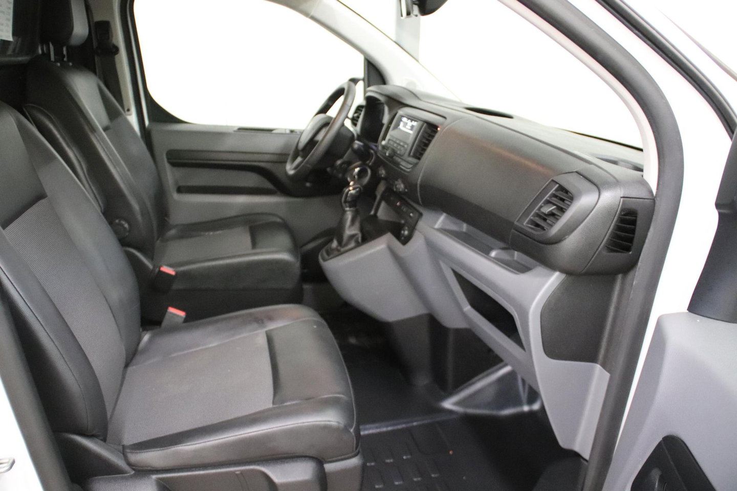 Peugeot Expert 226C 1.6 BlueHDI AIRCO