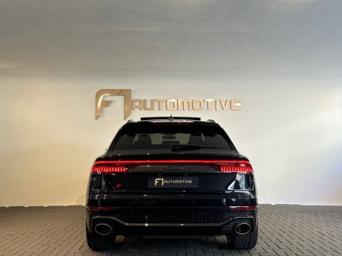 Audi RSQ8 4.0 TFSI quattro Pano|Ceramic|Akrapovic|Carbon|BTW