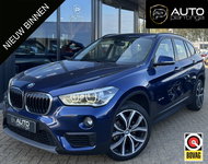 BMW X1 - sDrive18i High Executive | NL AUTO | Automaat | Achteruitrijcamera | Navigatie | Parkeersensoren Voor en Achter | Lederen Bekleding | Stoelverwarming | Elektrische Achterklep | 2 Sleutels |