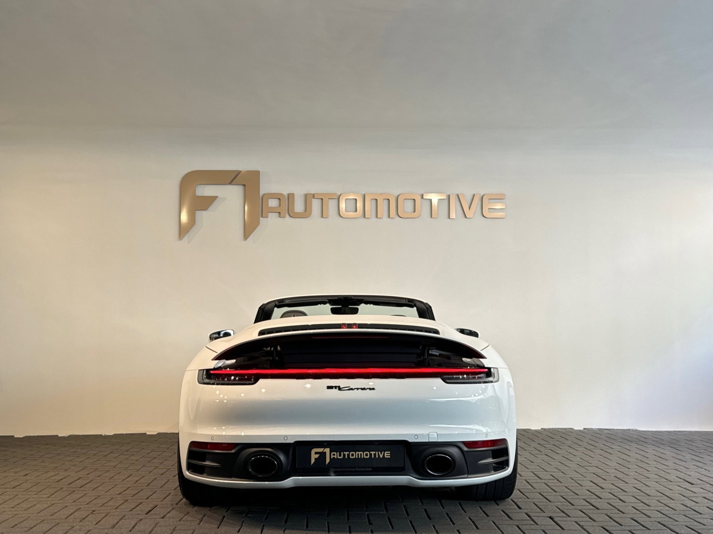 Porsche 911 Cabrio 3.0 Carrera 992 385PK Sportuitlaat|PDK