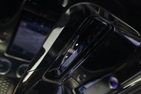 Mercedes-Benz C-Klasse 300 4MATIC AMG Line Burmester ACC Lane Assist Camera 24 Maanden garantie* (Vraag naar de voorwaarden)