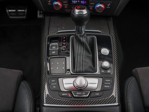 Audi RS6 4.0 TFSI RS 6 quattro Keramisch B&O Adv. HeadUp Nachtzicht Panodak Softclose