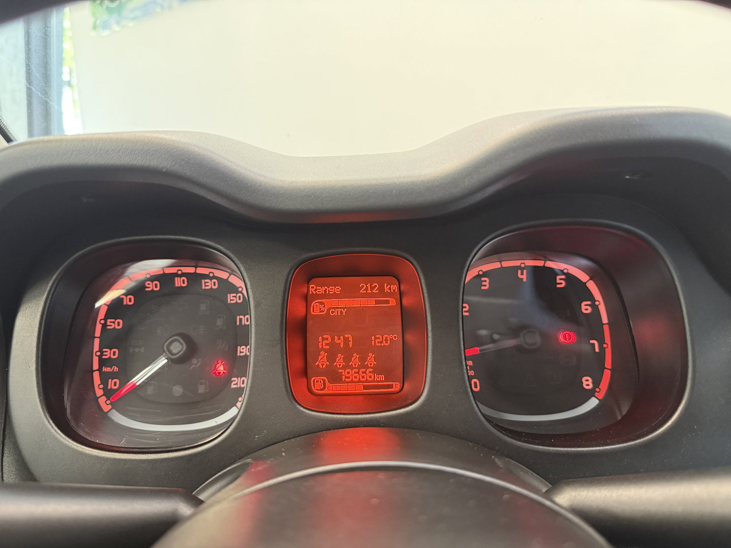Fiat Panda 1.0 Hybrid City Life Airco Bluetooh 24 Maanden garantie* (Vraag naar de voorwaarden)