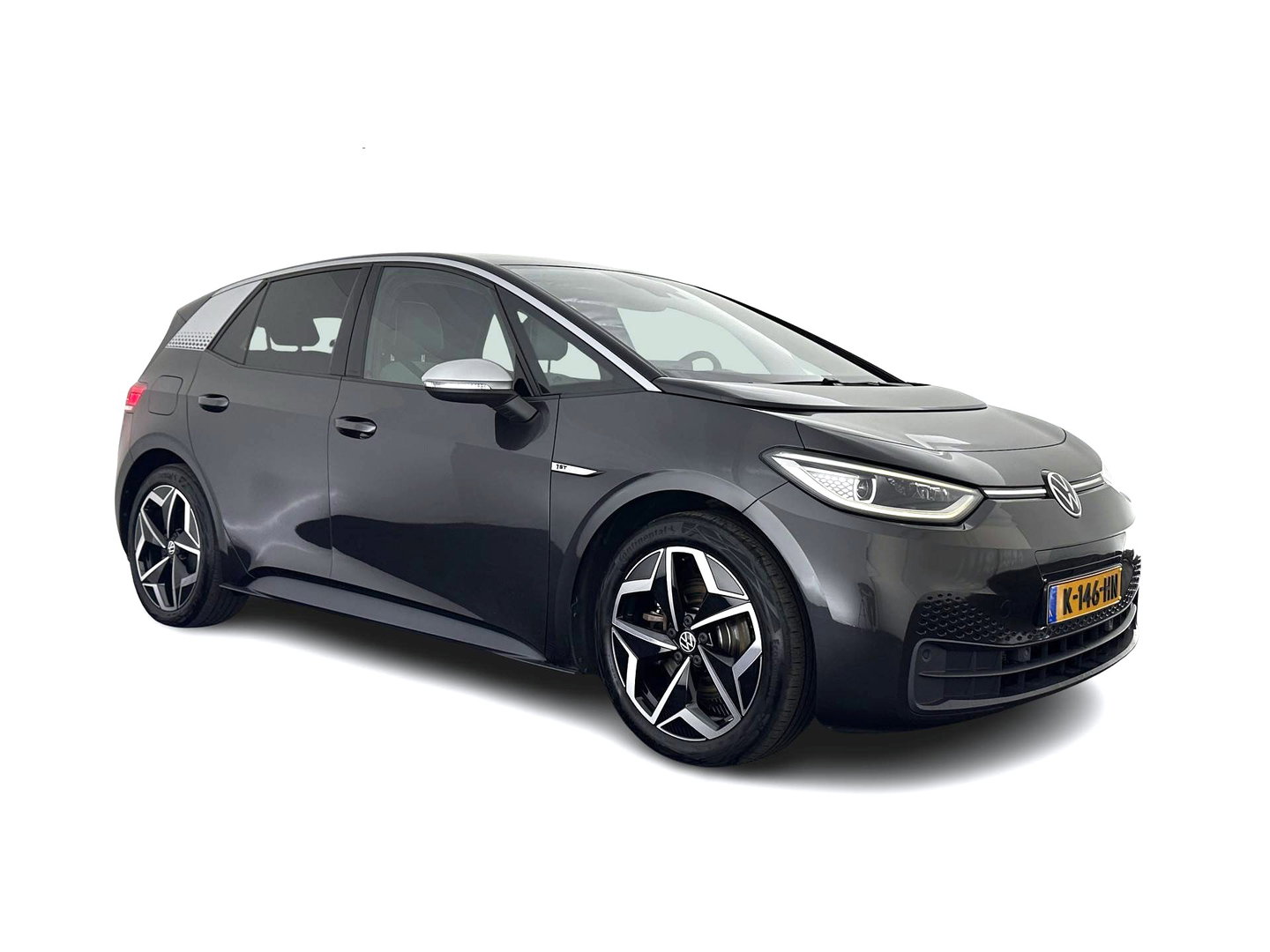 Volkswagen ID.3 First Plus 58 kWh [ 3-Fase ] (INCL.BTW) Aut. *FULL-LED | HEATED-COMFORTSEATS | CAMERA | DIGI-COCKPIT | NAVI-FULLMAP | KEYLESS | PRIVACY-GLASS | AMBIENT-LIGHT | ECC | PDC | CRUISE | 19''ALU*