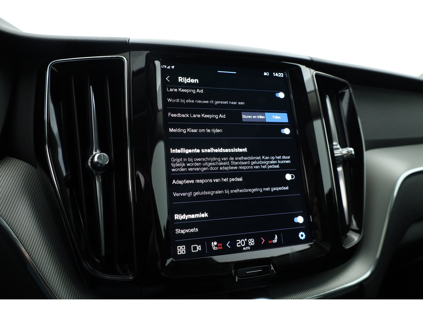 Volvo XC60 T6 Recharge Plus Bright | Pano | 21'' | Memory seats | 360cam | Leder | Harman Kardon