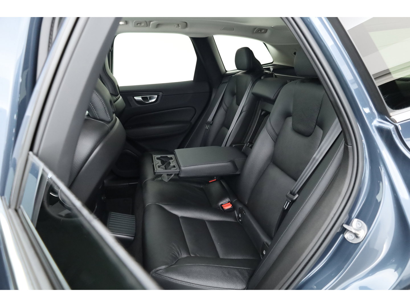 Volvo XC60 T6 Recharge Plus Bright | Pano | 21'' | Memory seats | 360cam | Leder | Harman Kardon