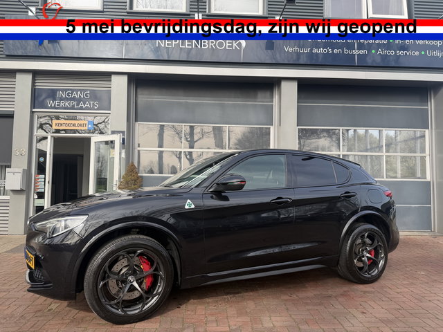 Alfa Romeo Stelvio - 2.9 V6 AWD Quadrifoglio 510 PK Adaptive Cruise Harman Kardon Keyless 20''