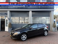 Volvo V40 - 2.0 D2 Bj 2018 Vol Optie Navi,Trekhaak,Clima,Cruise