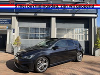 Volkswagen Golf - 1.5 TSI Highline Business R ACT PANO DigiDash R Line Stage 1+