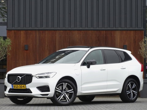 Volvo XC60 T6 310PK AWD Recharge / R-Design / panaroma / LED