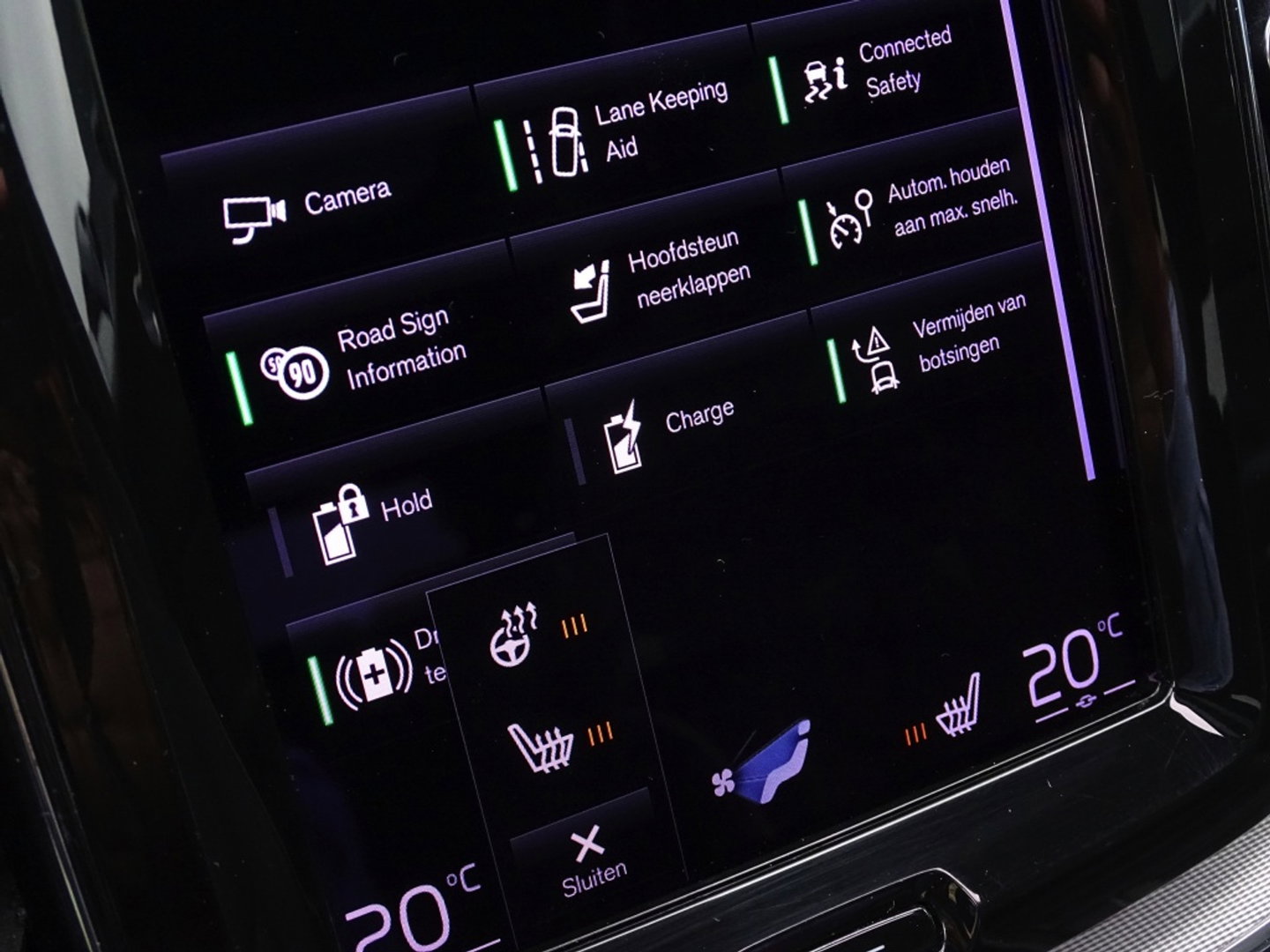 Volvo XC60 T6 310PK AWD Recharge / R-Design / panaroma / LED
