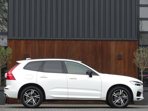 Volvo XC60 T6 310PK AWD Recharge / R-Design / panaroma / LED