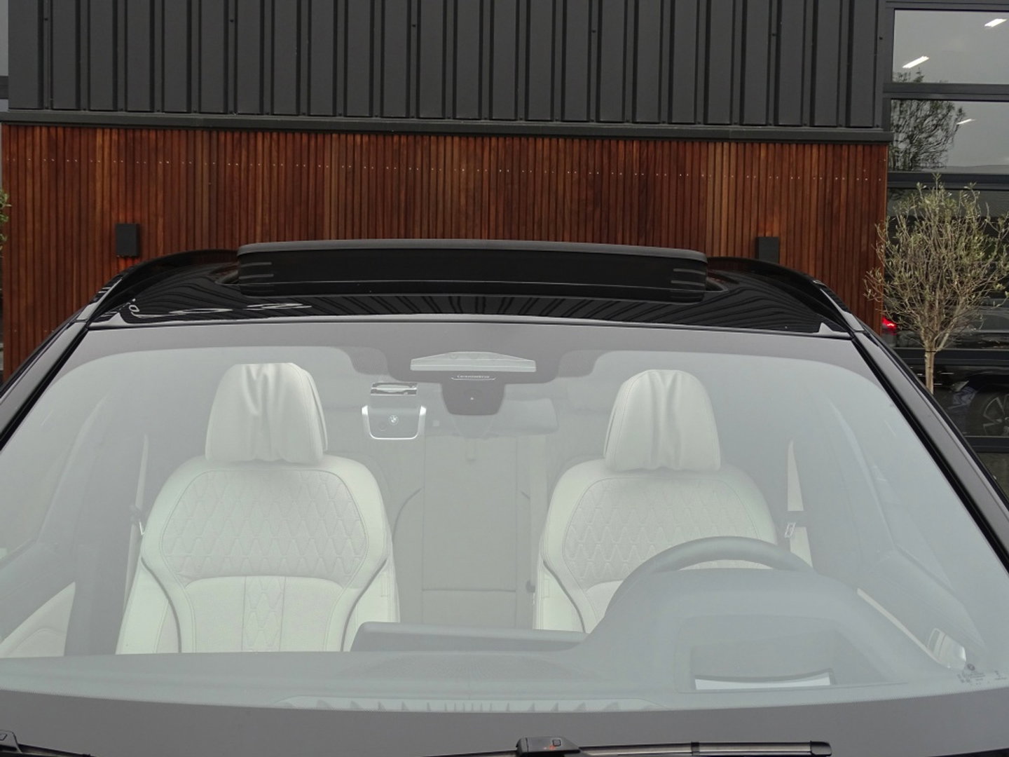 BMW X5 xDrive45e 394PK High Exec. M-Individual / carbon / Laser / 360°