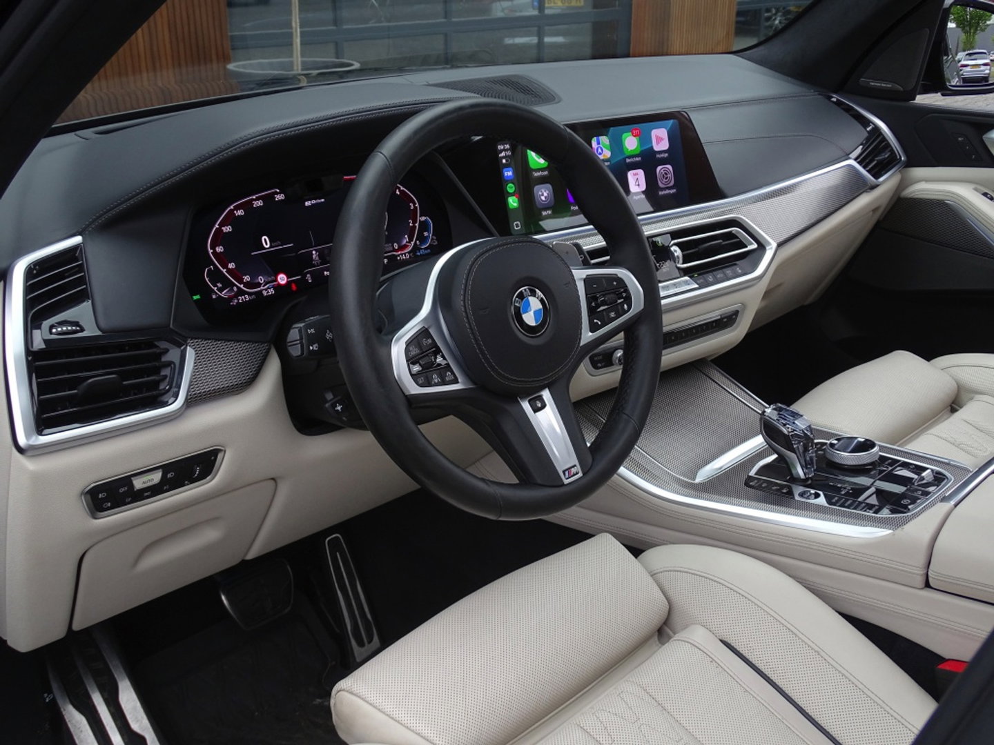 BMW X5 xDrive45e 394PK High Exec. M-Individual / carbon / Laser / 360°