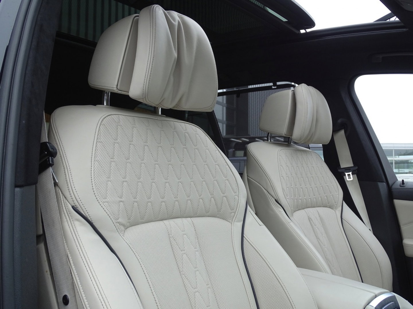 BMW X5 xDrive45e 394PK High Exec. M-Individual / carbon / Laser / 360°