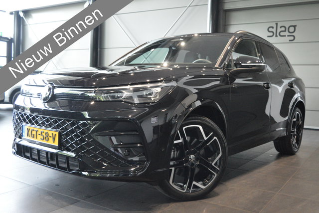 Volkswagen Tiguan - 2.0 TDI 3X R-LINE Black Style camera cruise 20 inch 150 pk !!