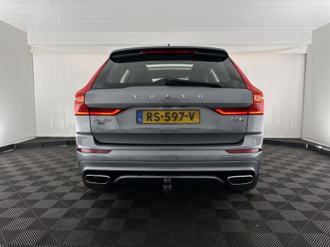 Volvo XC60 2.0 T8 Twin Engine AWD R-Design (INCL.BTW) *PANO | LEATHER-MICROFIBRE | FULL-LED | KEYLESS | AIR-SUSPENSION | HEATED-SPORTSEATS | DIGI-COCKPIT | CAMERA | NAVI-FULLMAP | ECC | PDC | CRUISE | 21''ALU | TOWBAR*