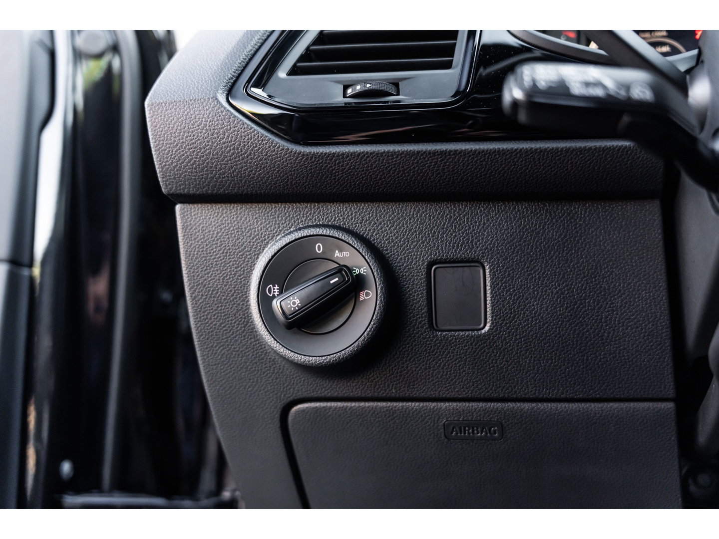 CUPRA Ateca 2.0 TSI 4DRIVE PANO BEATS TREKHAAK 360 CAMERA