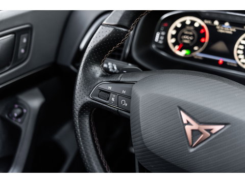 CUPRA Ateca 2.0 TSI 4DRIVE PANO BEATS TREKHAAK 360 CAMERA