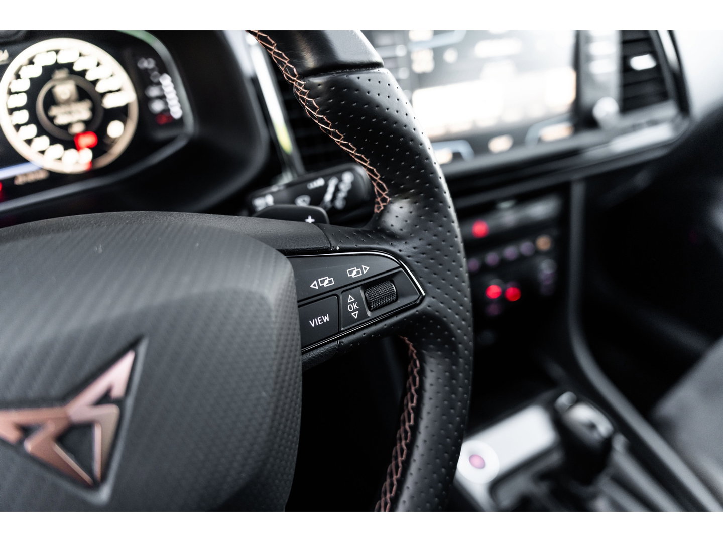 CUPRA Ateca 2.0 TSI 4DRIVE PANO BEATS TREKHAAK 360 CAMERA