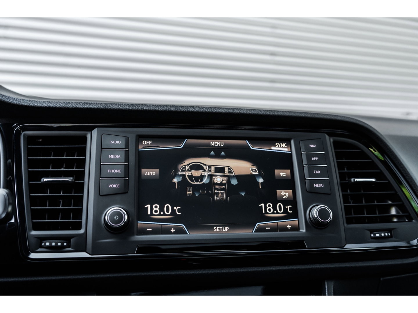 CUPRA Ateca 2.0 TSI 4DRIVE PANO BEATS TREKHAAK 360 CAMERA