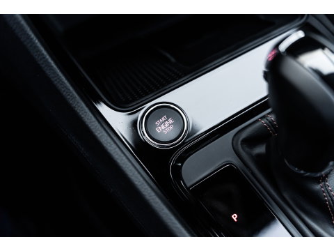 CUPRA Ateca 2.0 TSI 4DRIVE PANO BEATS TREKHAAK 360 CAMERA