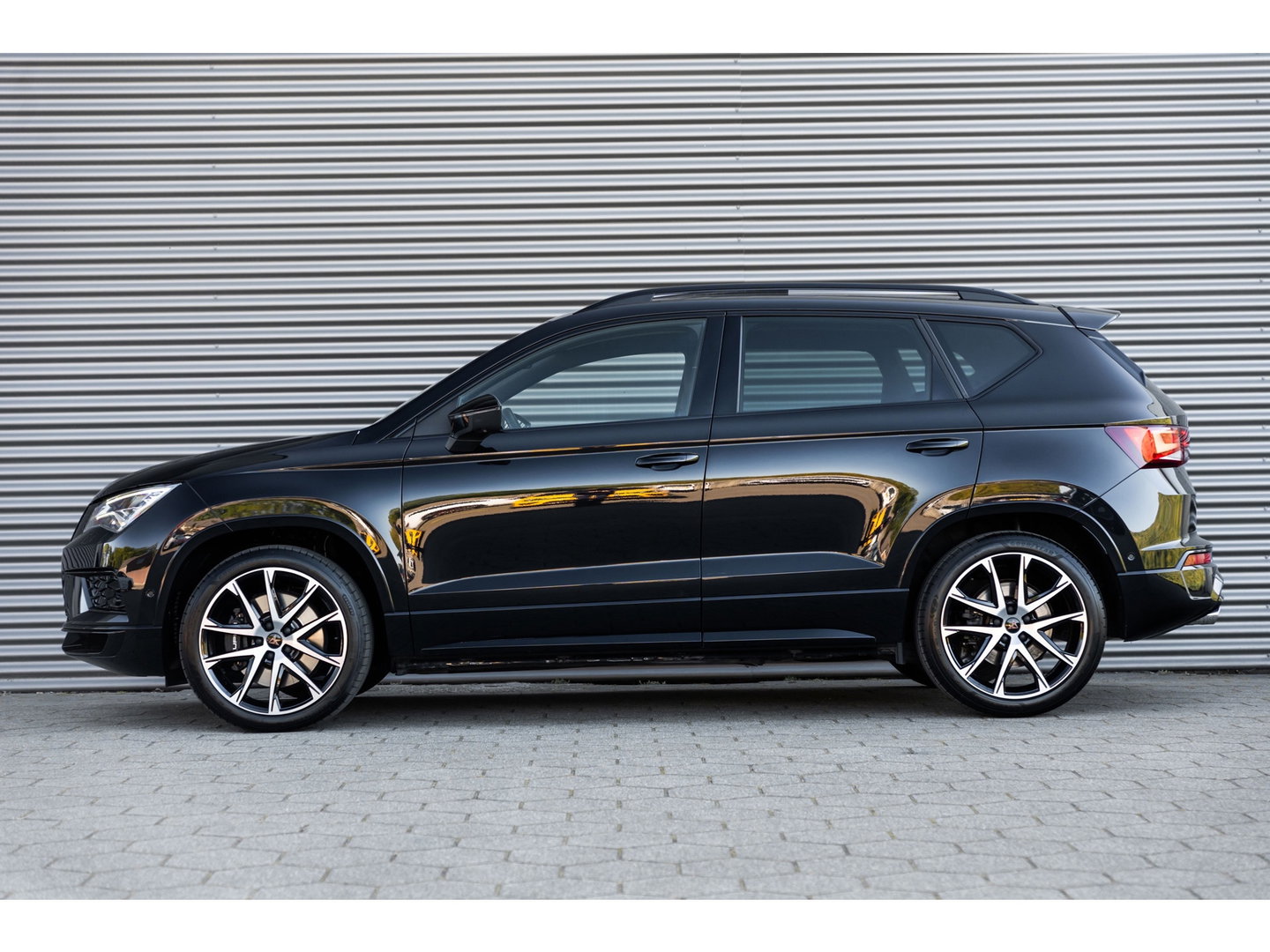 CUPRA Ateca 2.0 TSI 4DRIVE PANO BEATS TREKHAAK 360 CAMERA