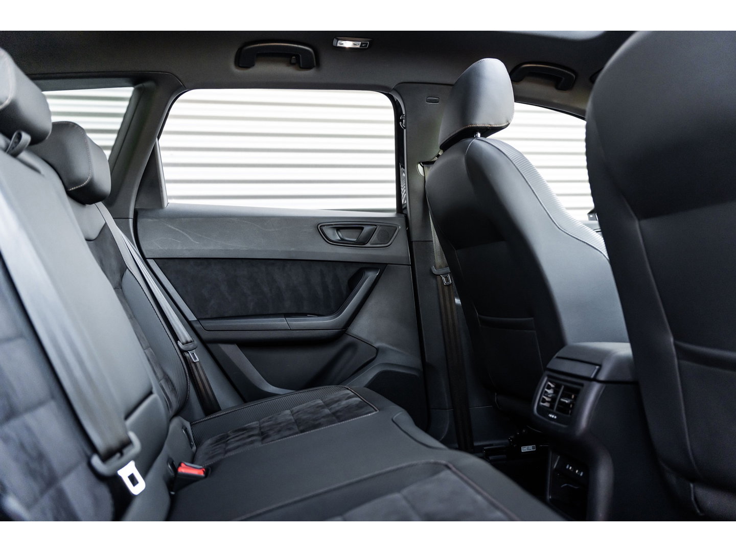 CUPRA Ateca 2.0 TSI 4DRIVE PANO BEATS TREKHAAK 360 CAMERA