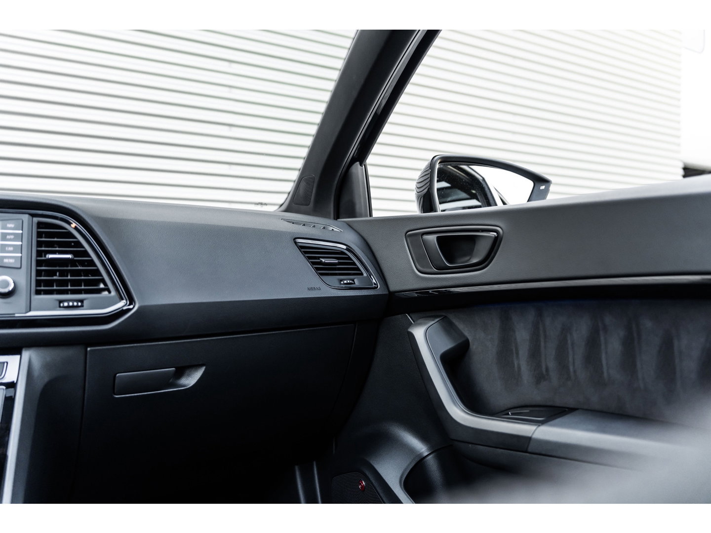 CUPRA Ateca 2.0 TSI 4DRIVE PANO BEATS TREKHAAK 360 CAMERA