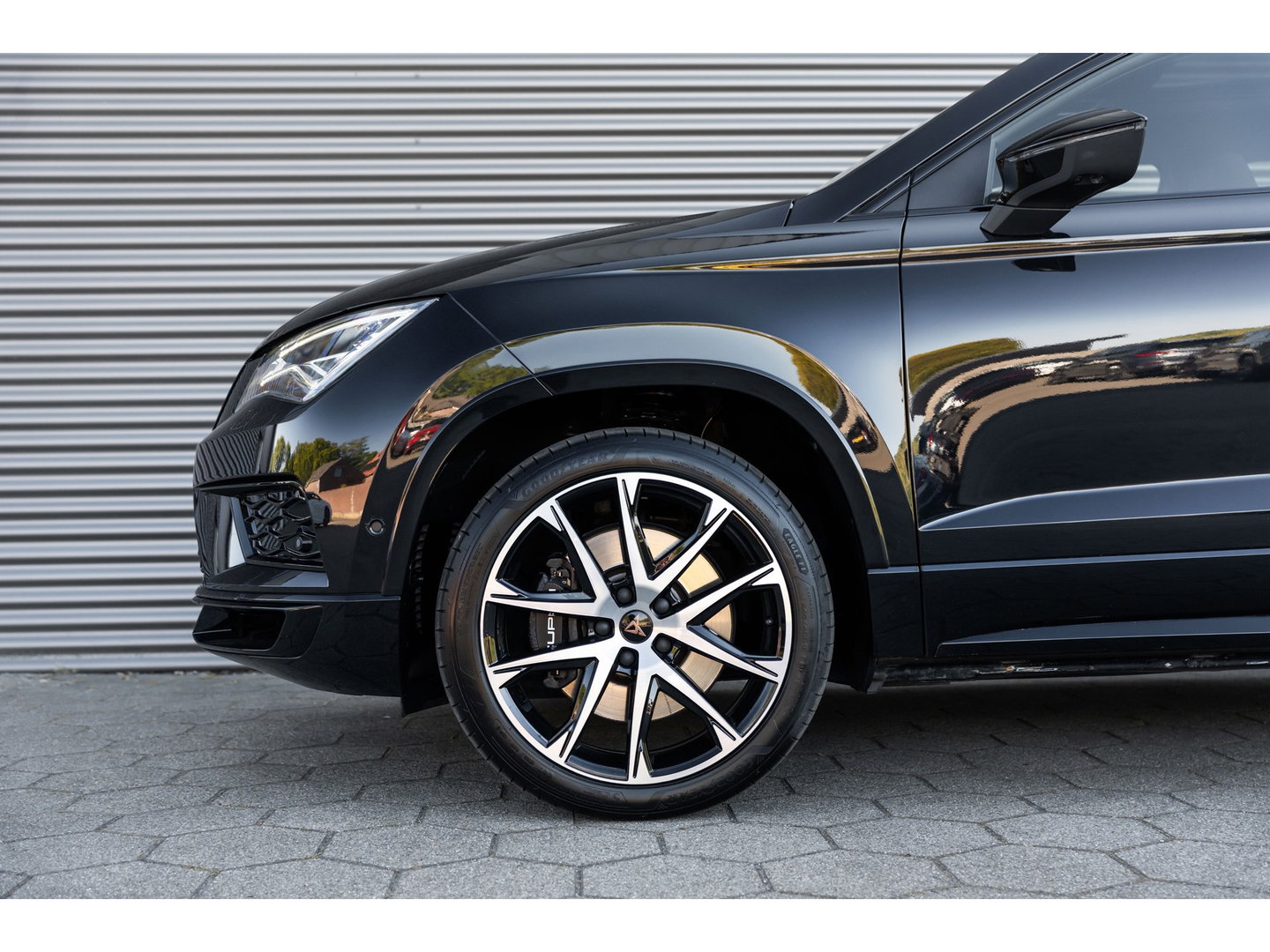CUPRA Ateca 2.0 TSI 4DRIVE PANO BEATS TREKHAAK 360 CAMERA