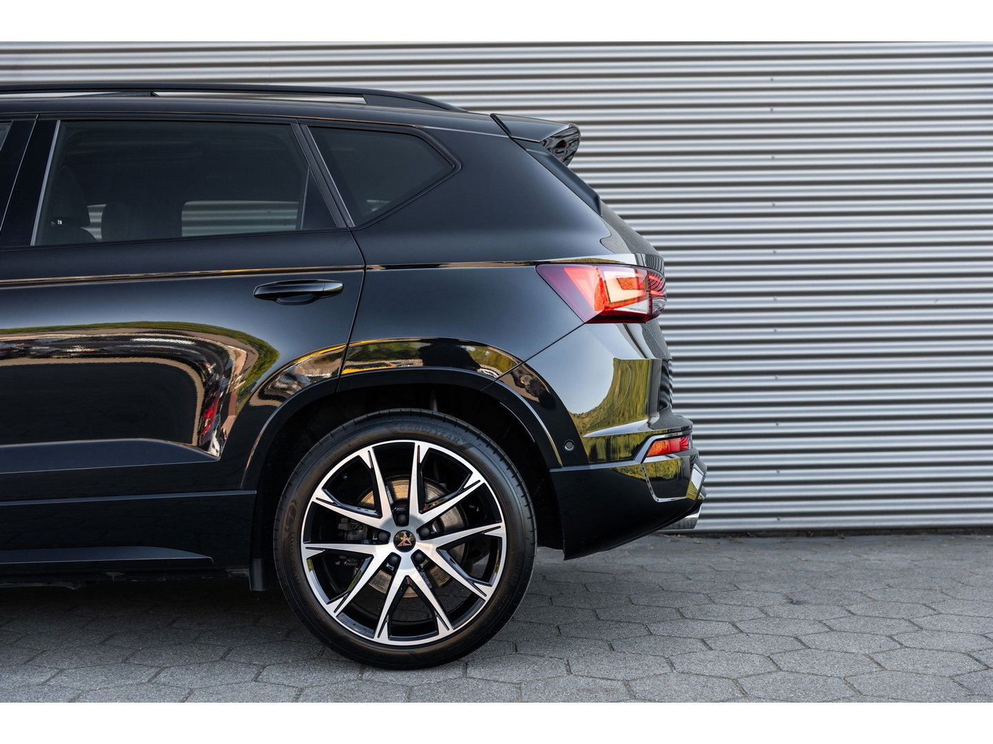 CUPRA Ateca 2.0 TSI 4DRIVE PANO BEATS TREKHAAK 360 CAMERA